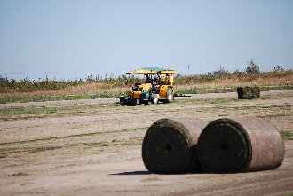 Red's Grass Farms delivers superior sod.